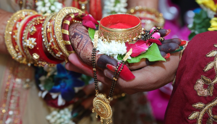 विवाह में क्यों जरूरी है सिंदूर और मंगलसूत्र की परम्परा